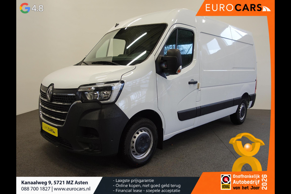 Renault Master T33 2.3 dCi 135PK L2H2 BPM VRIJ! Airco Cruise control Parkeersensoren Navigatie Trekhaak 3Zits Lat om lat Laadvloer Apple Carplay Android auto