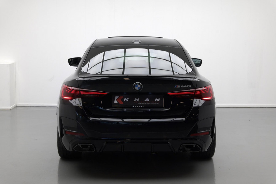 BMW 4 Serie Gran Coupé M440i xDrive High Executive |Pano|HUD|H&K|Memory|Carbon|