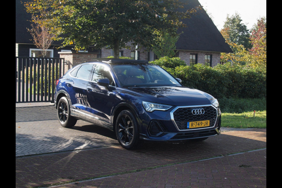 Audi Q3 Sportback 35 TFSI Advanced Edition | Panoramadak | Sfeer verlichting | Electrische Stoelen | Leer | NL-Auto |