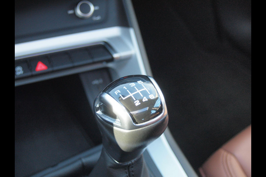 Audi Q3 Sportback 35 TFSI Advanced Edition | Panoramadak | Sfeer verlichting | Electrische Stoelen | Leer | NL-Auto |