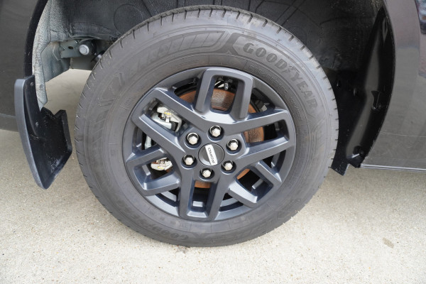 Ford Transit Custom 320L 2.0 TDCI 136PK L2H1 Trend Achterklep Schuifdeur L / R Nr. V092 | Airco | Cruise | Camera |  Apple CP-Android auto | LM Velgen
