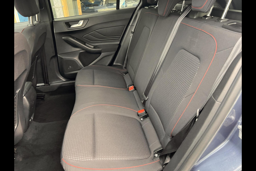 Ford FOCUS Wagon 1.0 EcoBoost ST Line Business | Full-led | B&O geluid | Adaptive cruise | Elektrisch bedienbare achterklep | Winterpack | Dealeronderhouden etc.