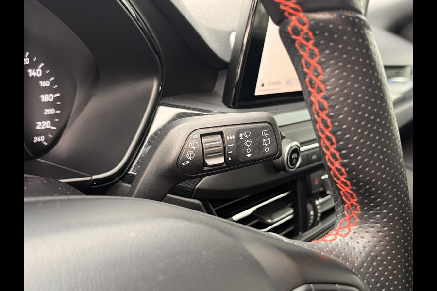 Ford FOCUS Wagon 1.0 EcoBoost ST Line Business | Full-led | B&O geluid | Adaptive cruise | Elektrisch bedienbare achterklep | Winterpack | Dealeronderhouden etc.