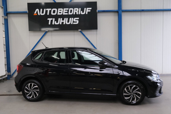 Volkswagen Polo 1.0 TSI Life Automaat - N.A.P. Airco, Cruise, Navi, PDC, Carplay, Virtueel display.