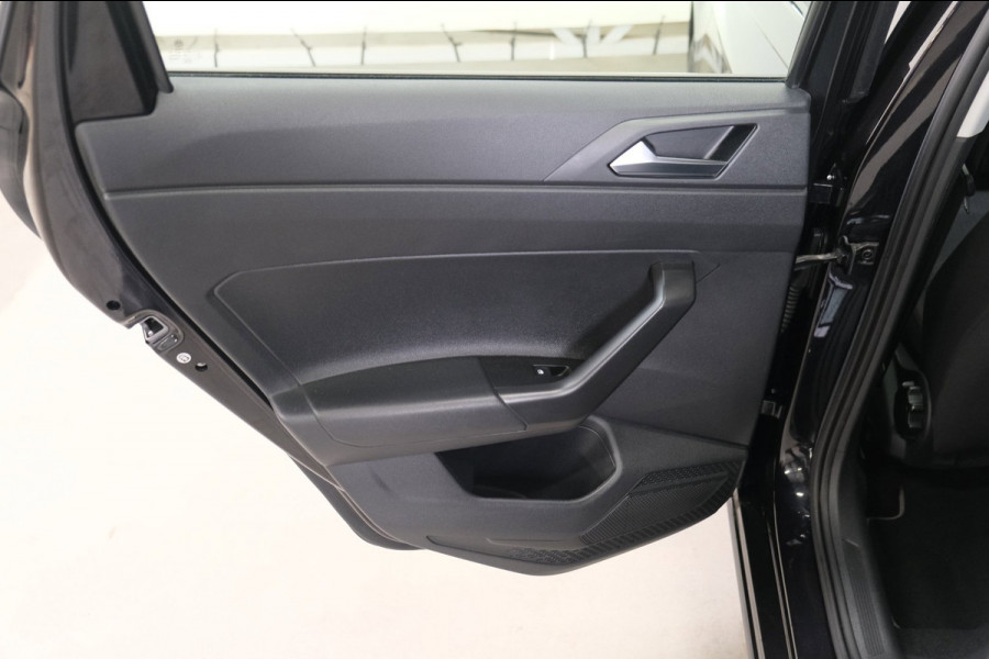 Volkswagen Polo 1.0 TSI Life Automaat - N.A.P. Airco, Cruise, Navi, PDC, Carplay, Virtueel display.