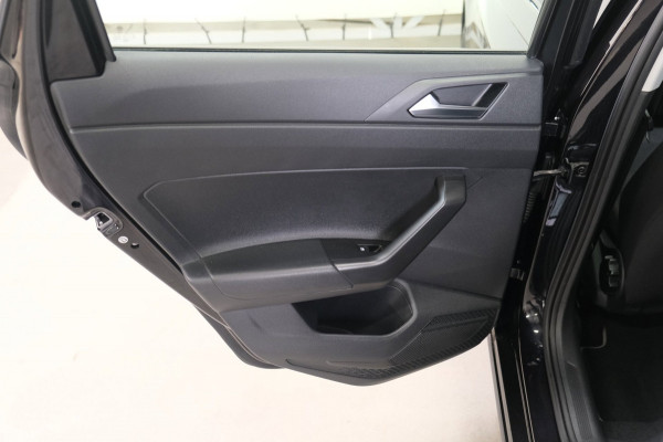 Volkswagen Polo 1.0 TSI Life Automaat - N.A.P. Airco, Cruise, Navi, PDC, Carplay, Virtueel display.