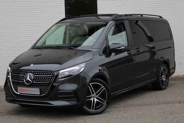 Mercedes-Benz V-Klasse 300d / AMG / 4-Matic / Luchtv / Panorama / Elec Stoel / 7-pers / Burmester / Vol Opties / NIEUWSTAAT