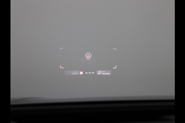 Volkswagen ID.7 Tourer Pro 77 kWh SOH 100% |286 pk | Navigatie | Warmtepomp | Trekhaak (wegklapbaar) | Parkeersensoren (Park assist) | Rondomzicht camera | Stoelverwarming | Matrix LED koplampen |