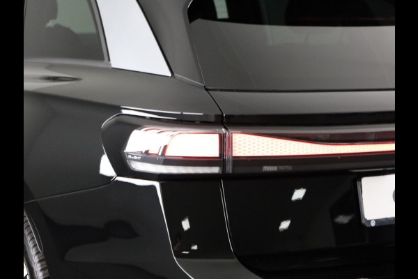 Volkswagen ID.7 Tourer Pro 77 kWh SOH 100% |286 pk | Navigatie | Warmtepomp | Trekhaak (wegklapbaar) | Parkeersensoren (Park assist) | Rondomzicht camera | Stoelverwarming | Matrix LED koplampen |