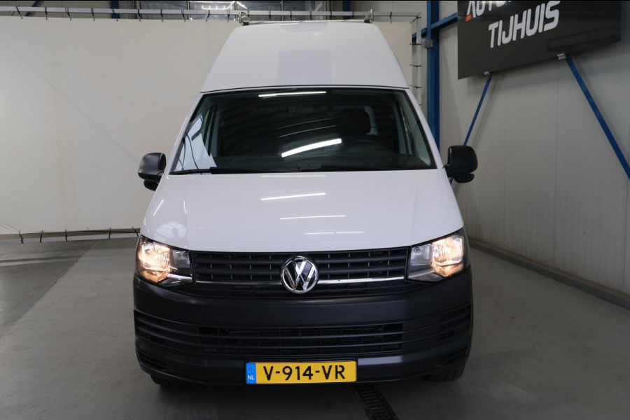Volkswagen Transporter 2.0 TSI 150PK L2H2 Highline - N.A.P. Airco, Camera, PDC, Imperiaal, Trekhaak.