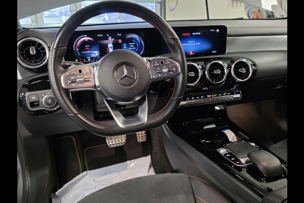 Mercedes-Benz CLA-Klasse Shooting Brake 200 Advantage – Automaat – Trekhaak – Camera – NAP