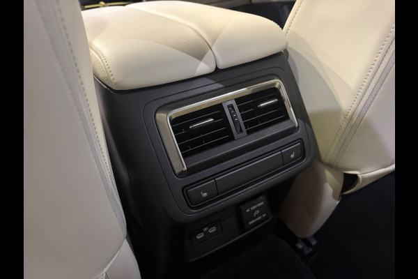 Mazda CX-60 2.5 e-SkyActiv PHEV Takumi PHEV | Panoramadak | Trekhaak | Dodehoek | Camera | Carplay