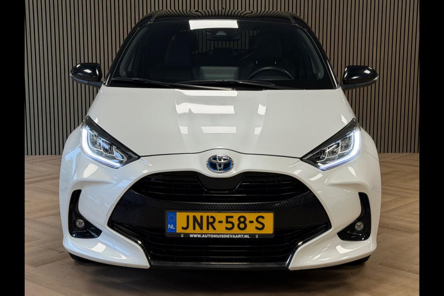 Toyota Yaris 1.5 Hybrid Sport AUT. CAMERA NAVIGATIE KEYLESS-GO LANE-ASSIST STOELVERWARMING AIRCO CRUISE