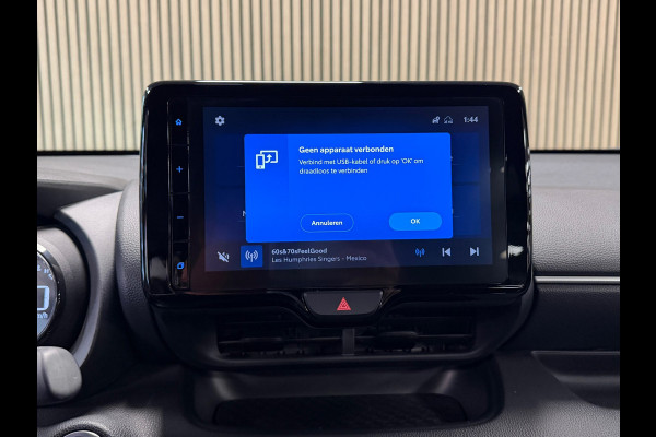 Toyota Yaris 1.5 Hybrid Sport AUT. CAMERA NAVIGATIE KEYLESS-GO LANE-ASSIST STOELVERWARMING AIRCO CRUISE