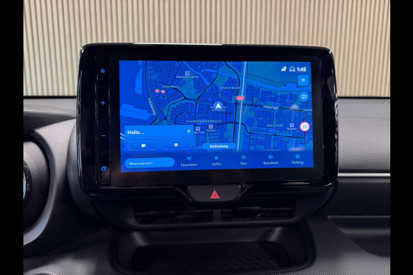 Toyota Yaris 1.5 Hybrid Sport AUT. CAMERA NAVIGATIE KEYLESS-GO LANE-ASSIST STOELVERWARMING AIRCO CRUISE
