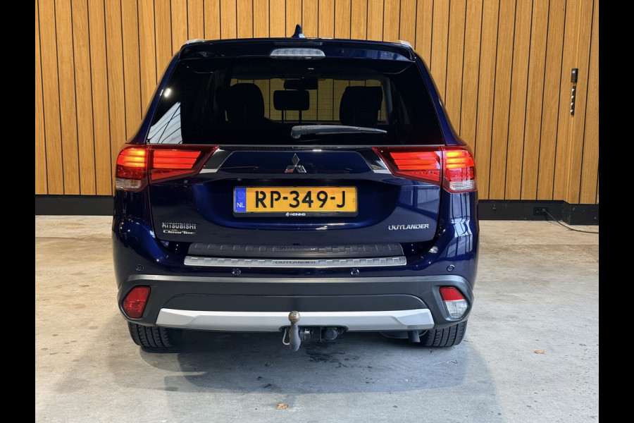 Mitsubishi Outlander 2.0 Connect Pro