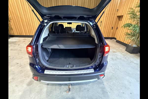 Mitsubishi Outlander 2.0 Connect Pro