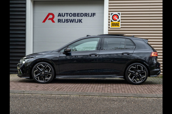 Volkswagen Golf 1.5 eTSI R-Line Pano/Matrix/Camera/Keyless