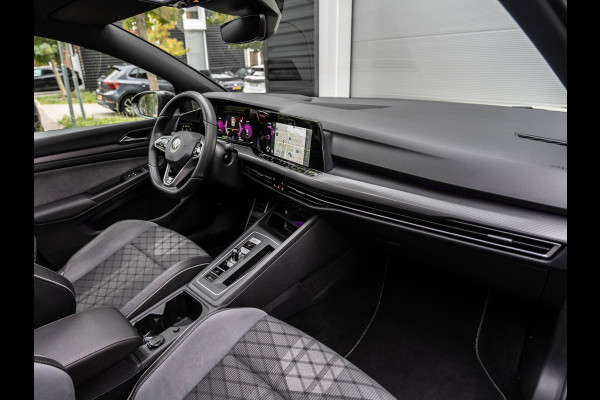Volkswagen Golf 1.5 eTSI R-Line Pano/Matrix/Camera/Keyless