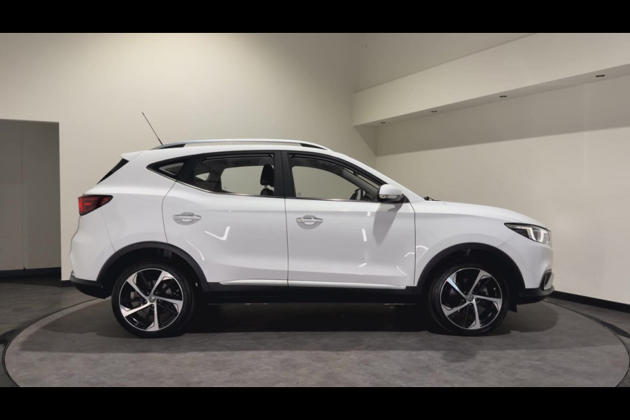MG ZS EV Luxury 45 kWh | Panoramadak | Leder interieur | Keyless | ACC | Apple CarPlay - Android Auto