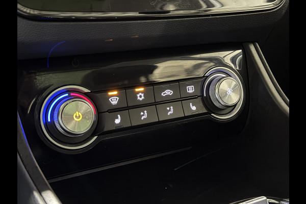MG ZS EV Luxury 45 kWh | Panoramadak | Leder interieur | Keyless | ACC | Apple CarPlay - Android Auto
