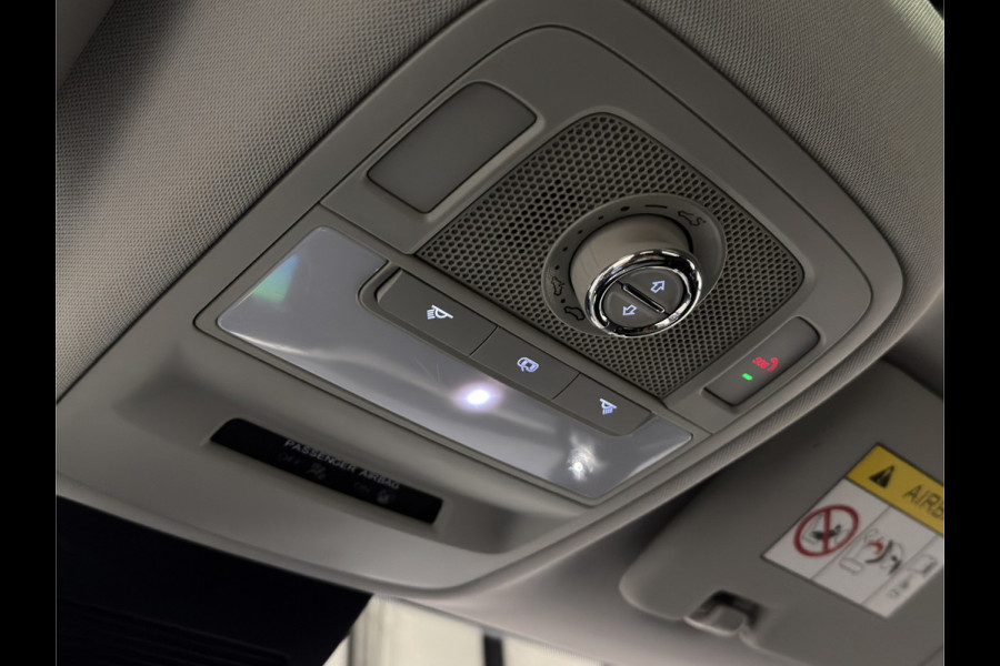 MG ZS EV Luxury 45 kWh | Panoramadak | Leder interieur | Keyless | ACC | Apple CarPlay - Android Auto