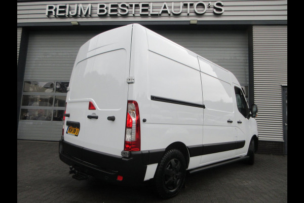 Renault Master T35 2.3 dCi 180pk, L2, Navi, Camera, LED, 2x Schuifdeur, Trekhaak, 3-Zits.