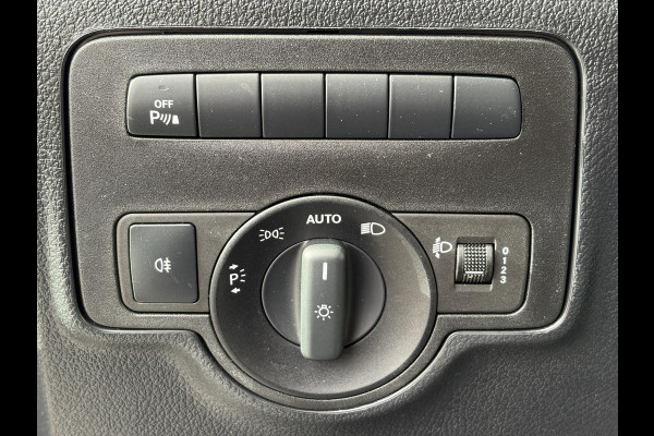 Mercedes-Benz Vito 114 CDI Lang*AUTOM*NAVI*CAM*ECC*HAAK*CRUISE*TEL*