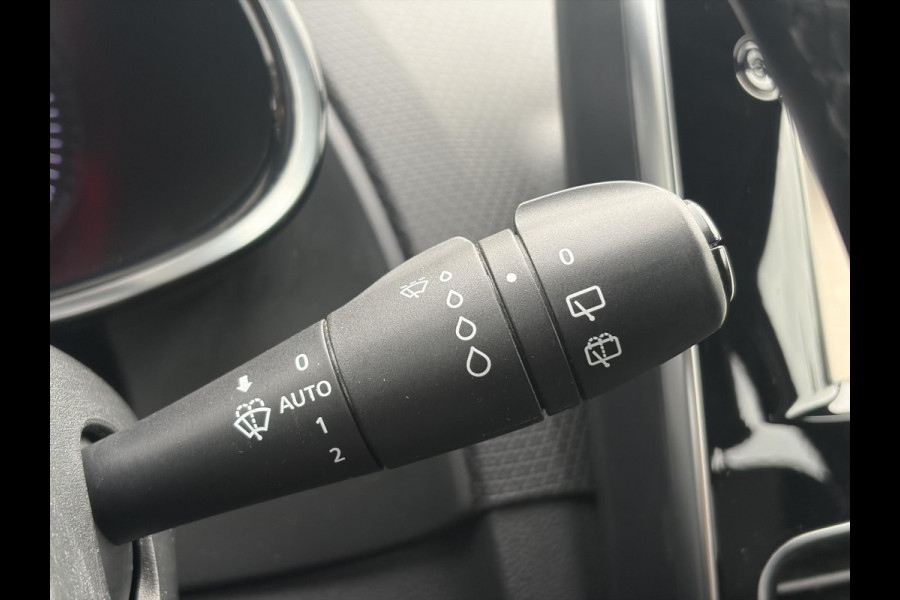 Renault Clio 0.9 TCe Intens ✓D-Ketting vv in 01-2026✓Camera✓Navi✓Keyless✓Dealer Onderhouden✓Halfleder✓LED✓Lm velgen✓Airco✓Cruise✓Pdc V+A✓4 Elekt Ramen✓N.A.P✓Apk tot 05-2027