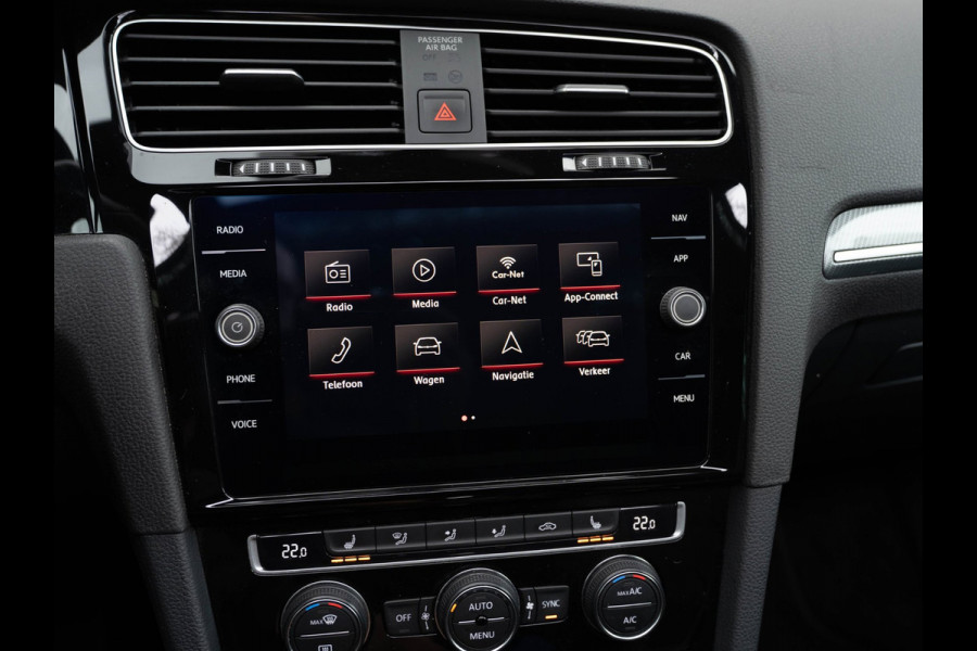 Volkswagen Golf 1.5 TSI 3xR-Line Pano/Camera/AppleCarPlay