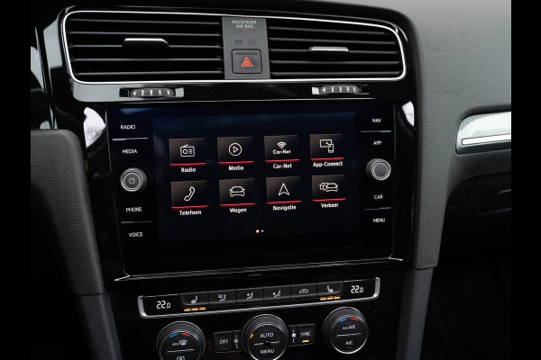 Volkswagen Golf 1.5 TSI 3xR-Line Pano/Camera/AppleCarPlay