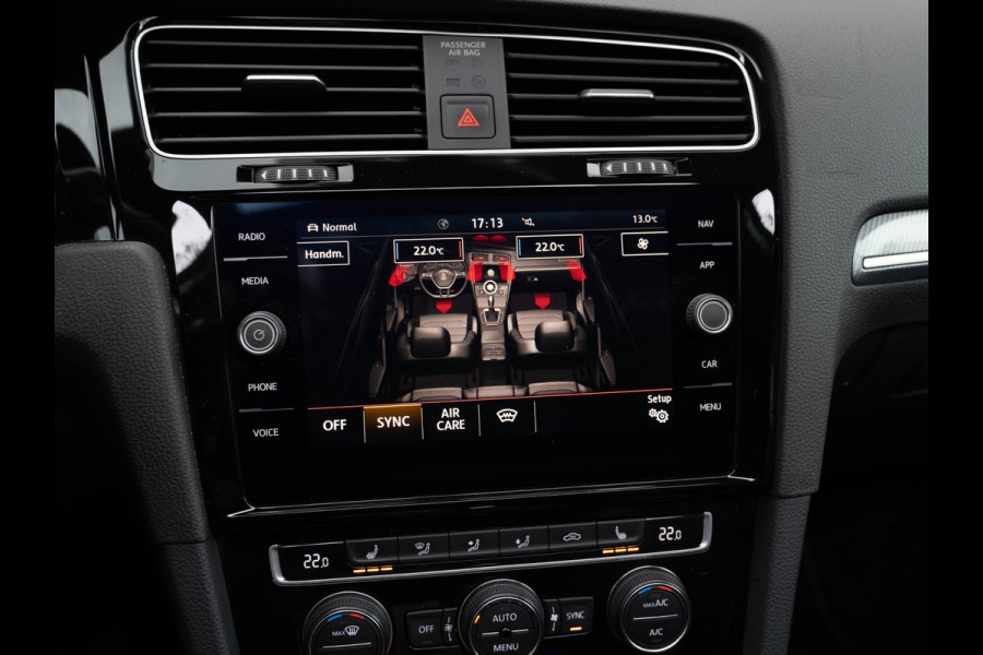 Volkswagen Golf 1.5 TSI 3xR-Line Pano/Camera/AppleCarPlay