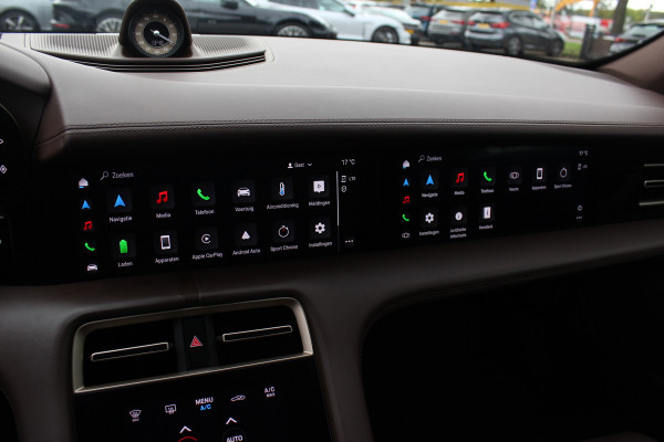 Porsche Taycan 4S Performance 84 kWh / SOH 90,9% / Panoramadak / 360Camera / Head-up / Achterasbesturing / Passenger Display / Luchtvering / 20'' / Keyless / Sportdesign+Chrono / Ventilatie+Massage / Bose / Dodehoek / DAB / Crui