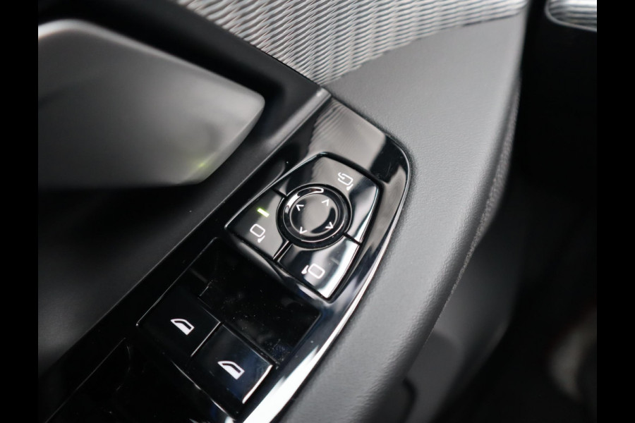BMW 5 Serie Touring 520i | Pano | 360 Camera | HUD | Trekhaak | Bowers & Wilkins
