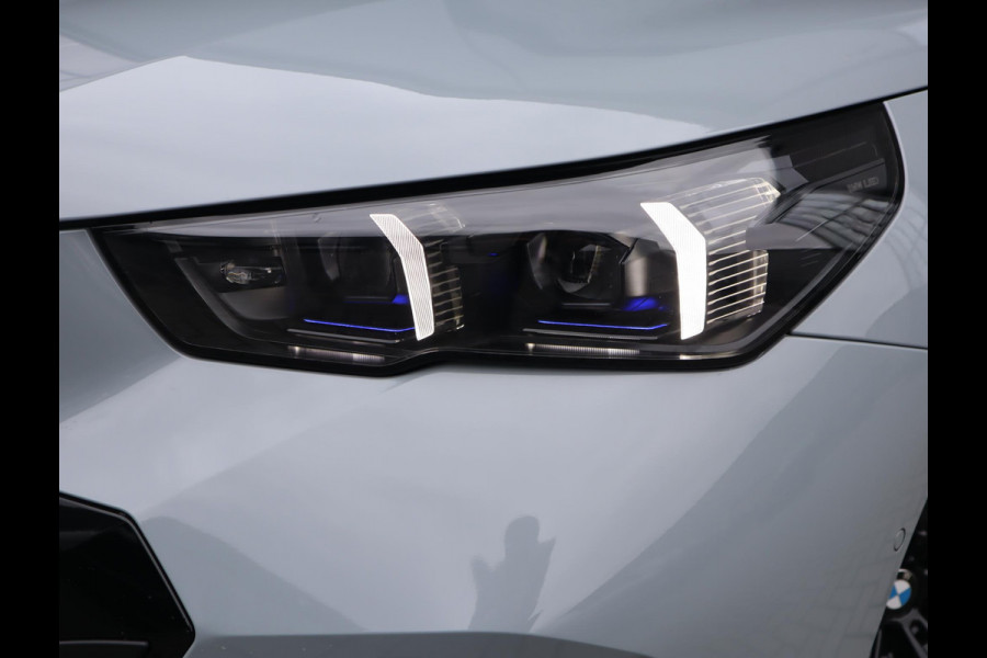 BMW 5 Serie Touring 520i | Pano | 360 Camera | HUD | Trekhaak | Bowers & Wilkins