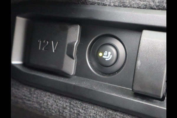 BMW 5 Serie Touring 520i | Pano | 360 Camera | HUD | Trekhaak | Bowers & Wilkins