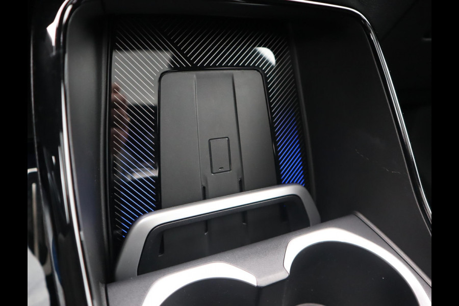 BMW X1 sDrive18i | Panorama | Camera | Trekhaak