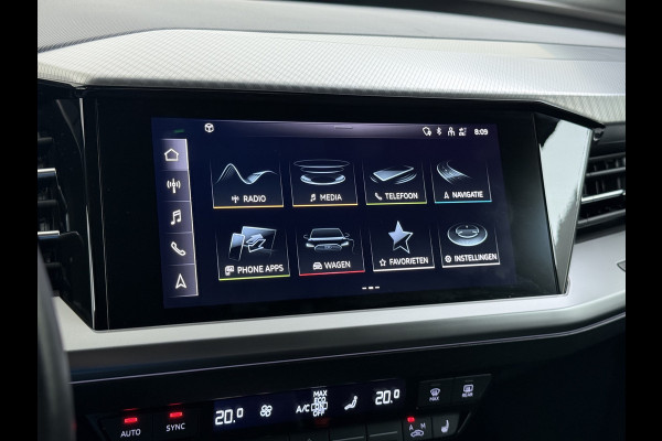 Audi Q4 e-tron SOH 92% 300PK Quattro Launch Edition Advanced Plus 82kWh Warmtepomp Adap.Cruise Trekhaak Head-Up Camera Elek.Stoelen+Memory +Ver Keyless advanced Apple Carplay/Android Auto Bluetooth Privacy Glas Lmv Matrix-Led Isofix 1.200KG Trekgewicht Origineel Nederlandse Auto
