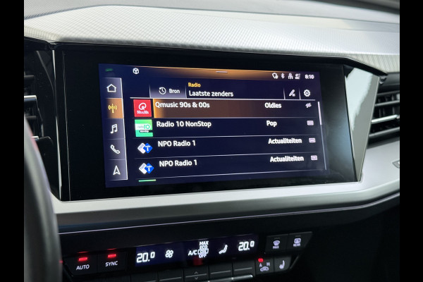 Audi Q4 e-tron SOH 92% 300PK Quattro Launch Edition Advanced Plus 82kWh Warmtepomp Adap.Cruise Trekhaak Head-Up Camera Elek.Stoelen+Memory +Ver Keyless advanced Apple Carplay/Android Auto Bluetooth Privacy Glas Lmv Matrix-Led Isofix 1.200KG Trekgewicht Origineel Nederlandse Auto