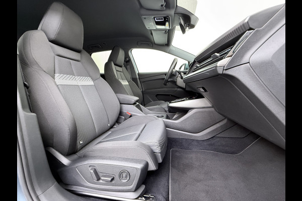 Audi Q4 e-tron SOH 92% 300PK Quattro Launch Edition Advanced Plus 82kWh Warmtepomp Adap.Cruise Trekhaak Head-Up Camera Elek.Stoelen+Memory +Ver Keyless advanced Apple Carplay/Android Auto Bluetooth Privacy Glas Lmv Matrix-Led Isofix 1.200KG Trekgewicht Origineel Nederlandse Auto