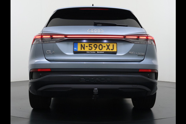 Audi Q4 e-tron SOH 92% 300PK Quattro Launch Edition Advanced Plus 82kWh Warmtepomp Adap.Cruise Trekhaak Head-Up Camera Elek.Stoelen+Memory +Ver Keyless advanced Apple Carplay/Android Auto Bluetooth Privacy Glas Lmv Matrix-Led Isofix 1.200KG Trekgewicht Origineel Nederlandse Auto