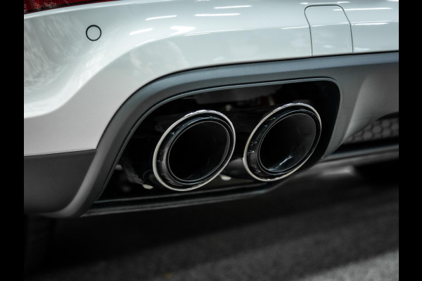 Porsche Cayenne Coupé 3.0 E-Hybrid Black Edition