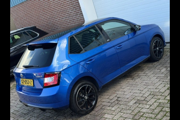 Škoda Fabia 1.0 TSI Monte Carlo -LED-Stoelverwarming-Climate-Panorama dak - Sportstoelen - Parkeersensoren - 12 maanden garantie
