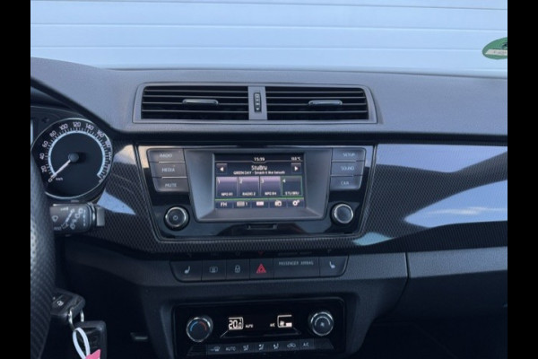 Škoda Fabia 1.0 TSI Monte Carlo -LED-Stoelverwarming-Climate-Panorama dak - Sportstoelen - Parkeersensoren - 12 maanden garantie