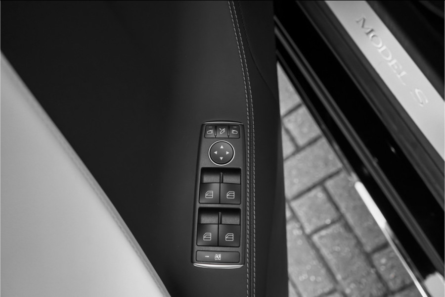 Tesla Model S Long Range Pano Autopilot 21"
