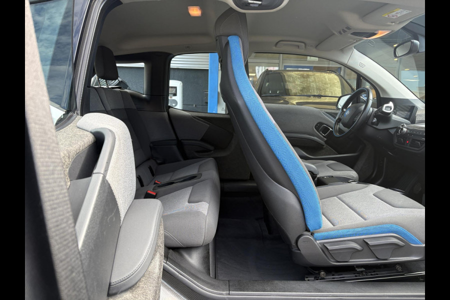 BMW i3 Basis 120Ah 42 kWh 170pk | Stoelverwarming | Navi | Achteruitrijcamera | SOH 90.1% |