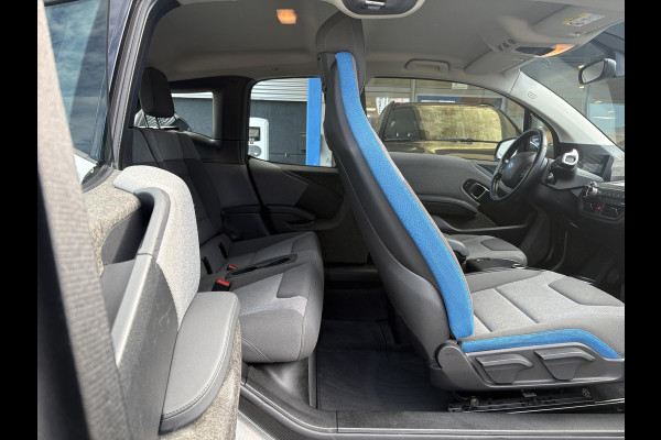 BMW i3 Basis 120Ah 42 kWh 170pk | Stoelverwarming | Navi | Achteruitrijcamera | SOH 90.1% |