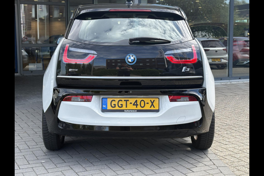 BMW i3 Basis 120Ah 42 kWh 170pk | Stoelverwarming | Navi | Achteruitrijcamera | SOH 90.1% |