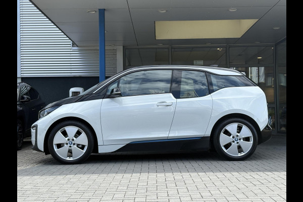 BMW i3 Basis 120Ah 42 kWh 170pk | Stoelverwarming | Navi | Achteruitrijcamera | SOH 90.1% |
