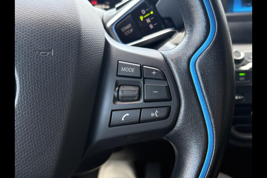 BMW i3 Basis 120Ah 42 kWh 170pk | Stoelverwarming | Navi | Achteruitrijcamera | SOH 90.1% |